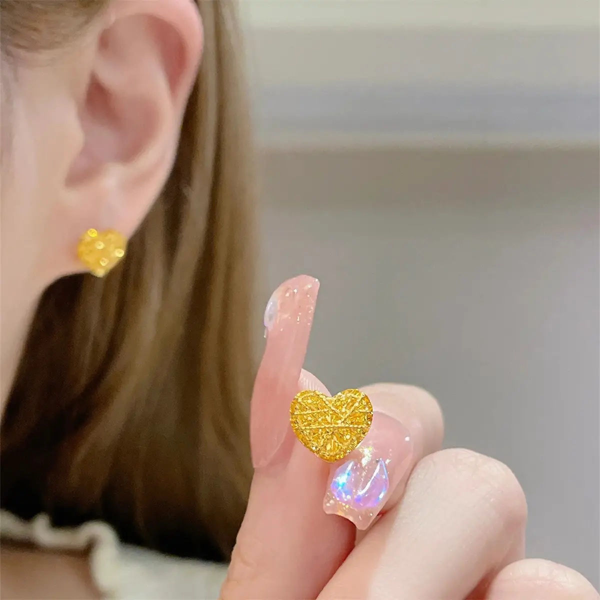 Gold Butterfly Earrings 2026 New Style Light Luxury - Image 2