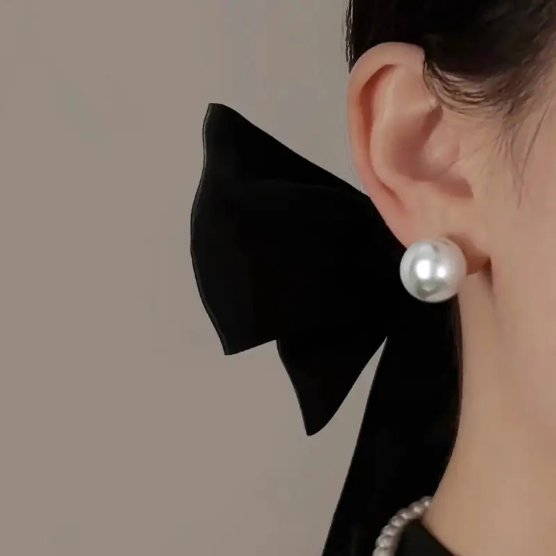 Gold Butterfly Earrings 2026 New Style Light Luxury - Image 7