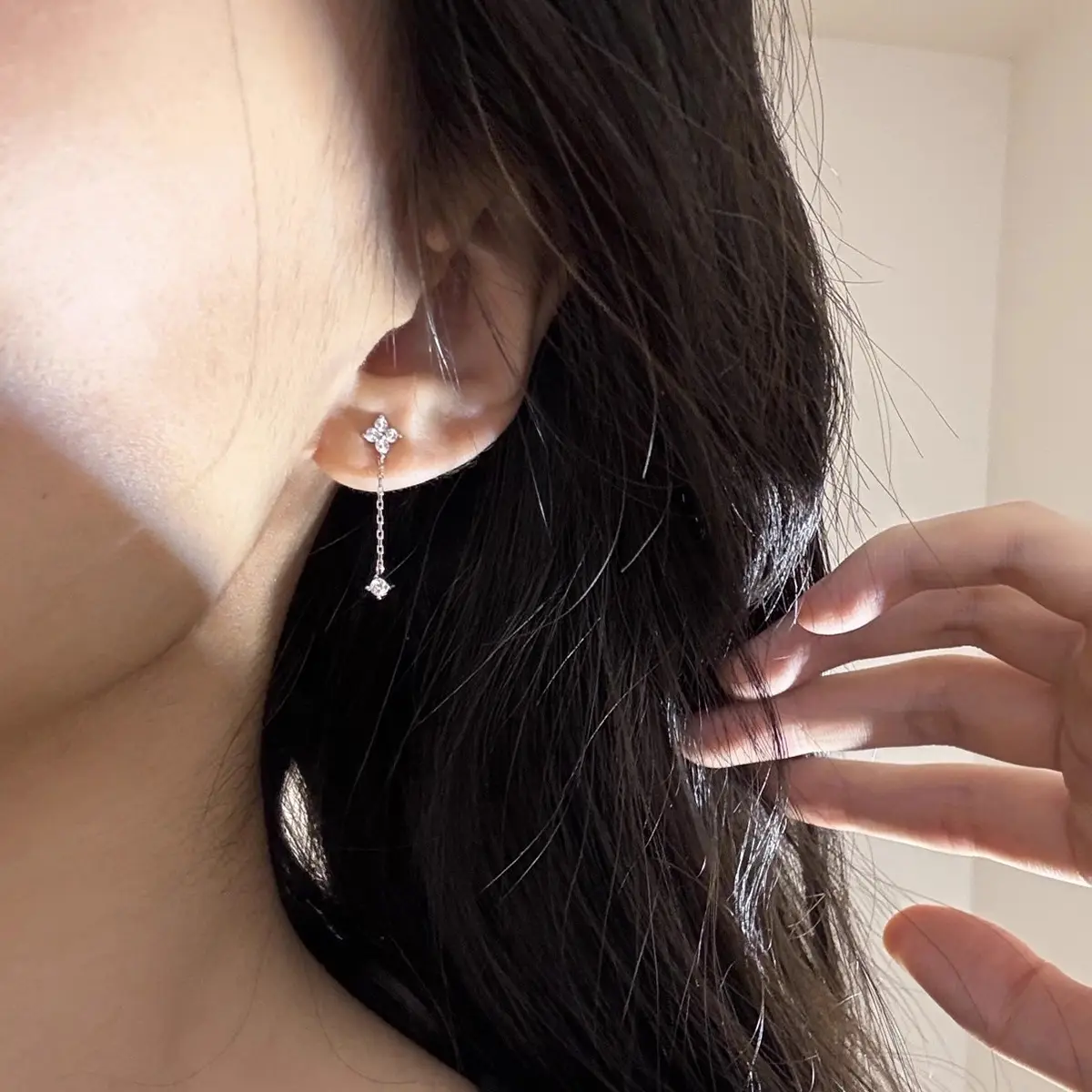 Gold Butterfly Earrings 2026 New Style Light Luxury - Image 8