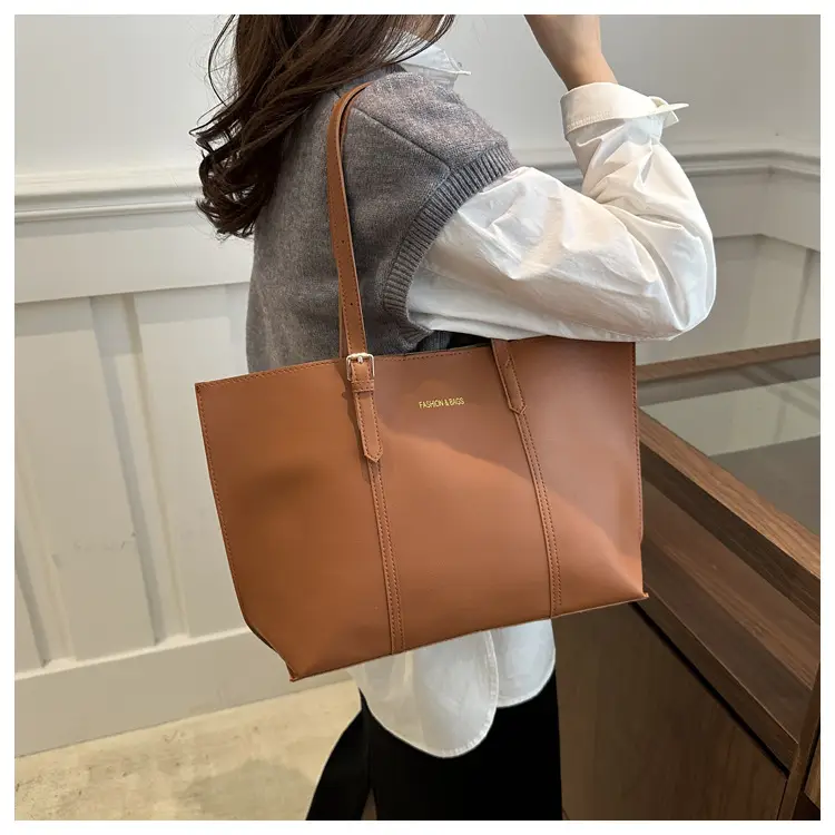 Women's Black Leather Tote Bag Large 2024 Winter Style — feature 12