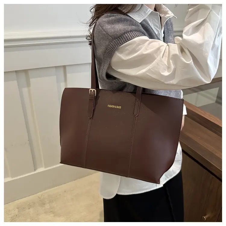 Women's Black Leather Tote Bag Large 2024 Winter Style — feature 15