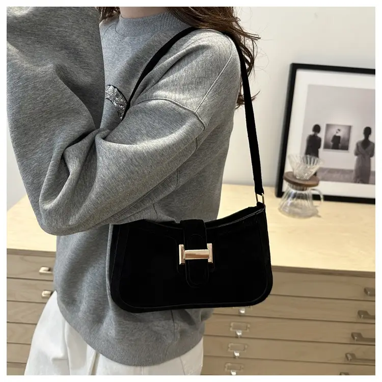 Vintage Crossbody Bag for Women 2025 Stitching Fashion — feature 20