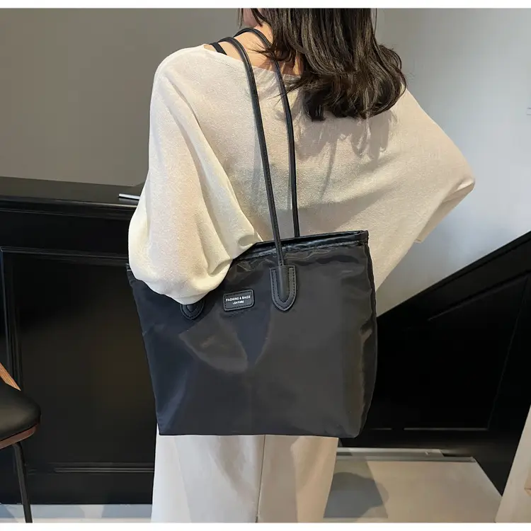 Women's Large Capacity Oxford Cloth Shoulder Bag 2024 — feature 13