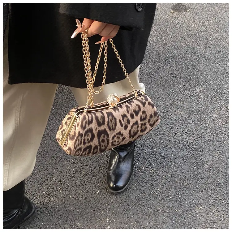Leopard Print Chain Sling Bag for Women — feature 9