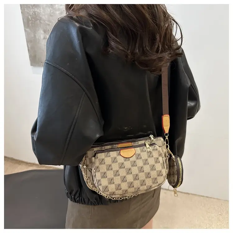 Nakamu Crossbody Bag Plaid Chain Shoulder Bag — feature 11