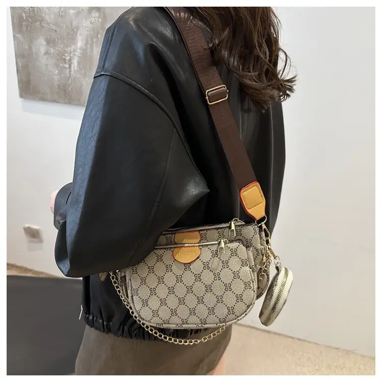 Nakamu Crossbody Bag Plaid Chain Shoulder Bag — feature 13