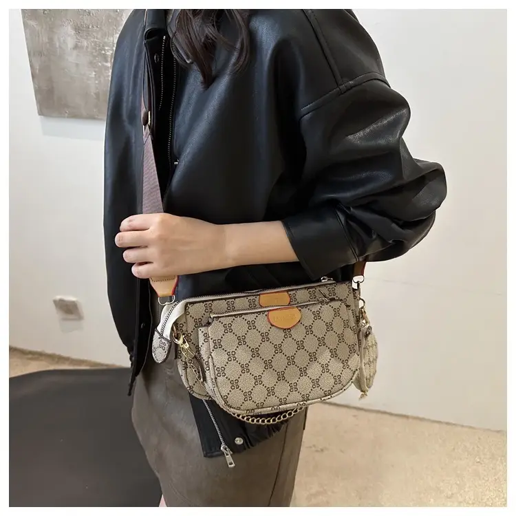 Nakamu Crossbody Bag Plaid Chain Shoulder Bag — feature 15