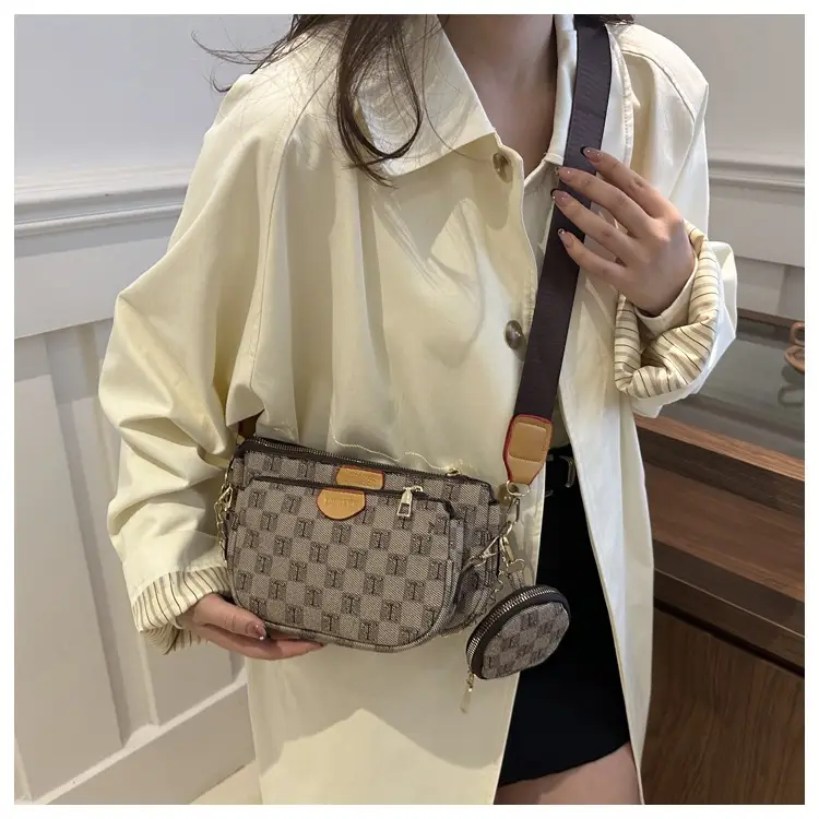 Nakamu Crossbody Bag Plaid Chain Shoulder Bag — feature 16