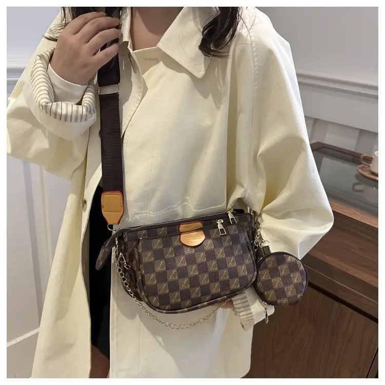 Nakamu Crossbody Bag Plaid Chain Shoulder Bag — feature 21