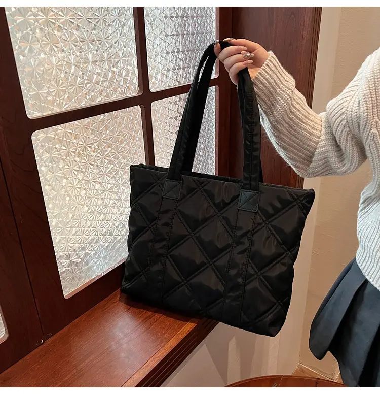 2025 Women's Quilted Nylon Tote Bag Large Capacity — feature 14