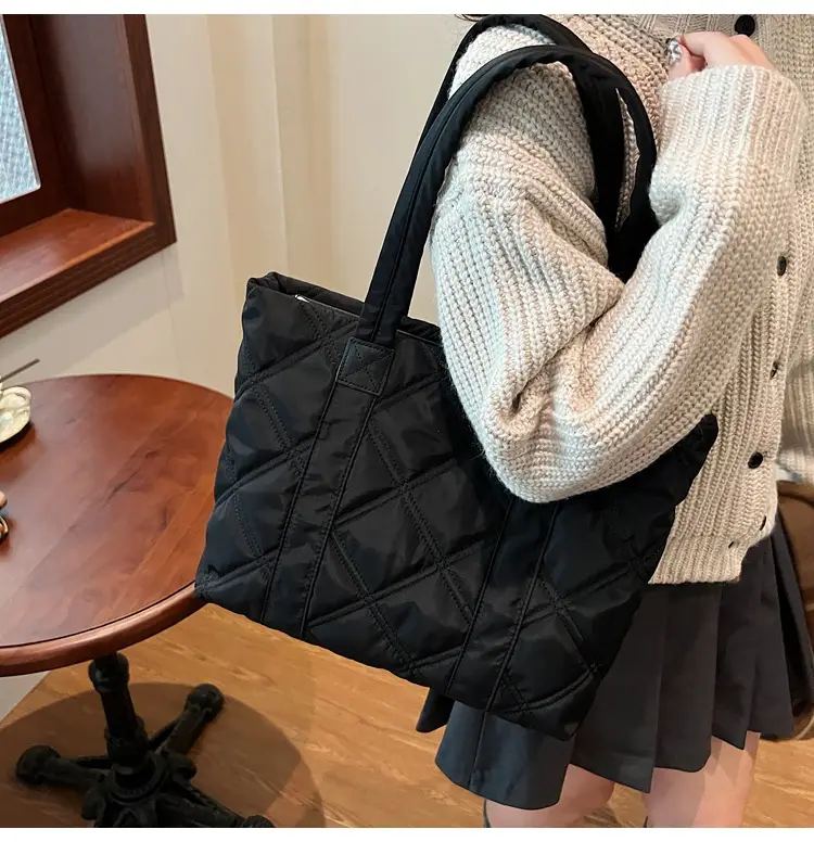 2025 Women's Quilted Nylon Tote Bag Large Capacity — feature 27