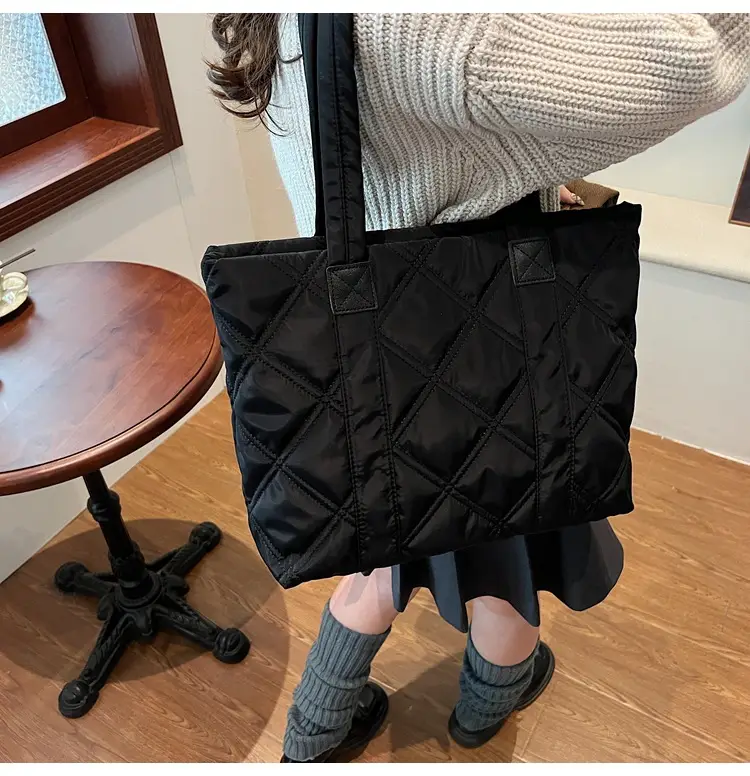 2025 Women's Quilted Nylon Tote Bag Large Capacity — feature 30