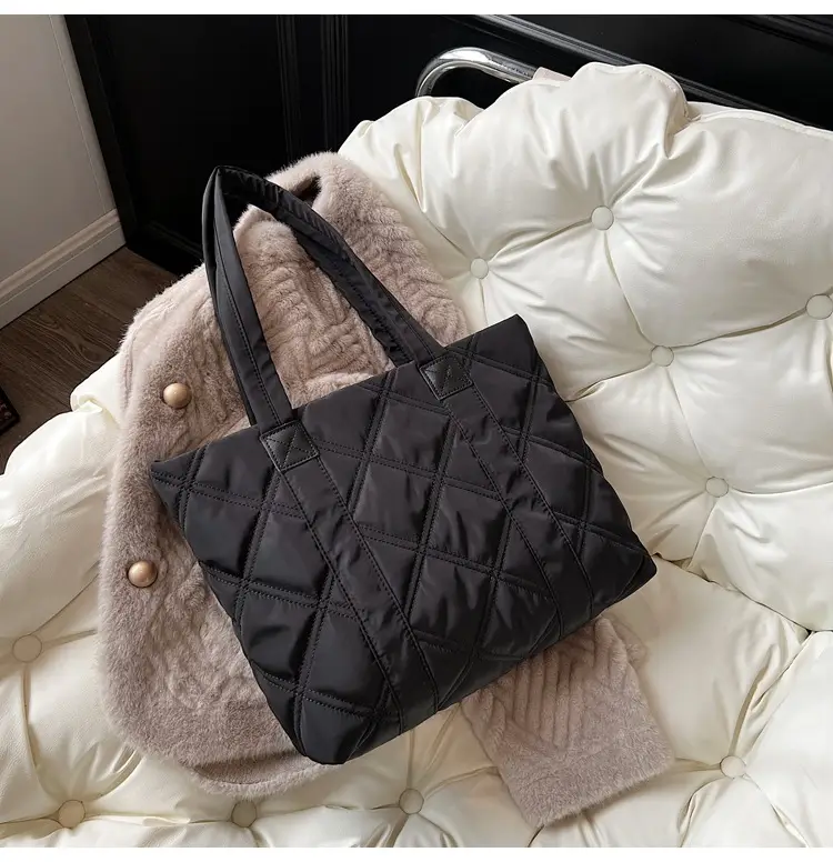 2025 Women's Quilted Nylon Tote Bag Large Capacity — feature 63