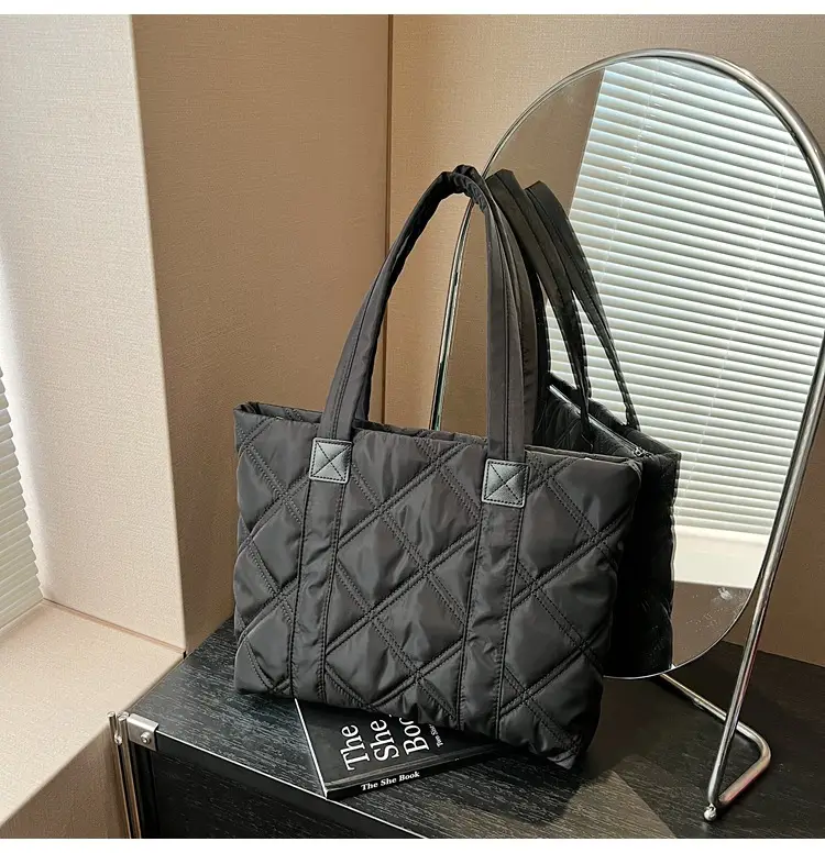 2025 Women's Quilted Nylon Tote Bag Large Capacity — feature 77