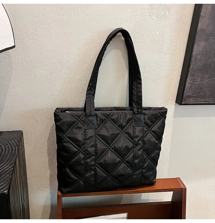 2025 Women's Quilted Nylon Tote Bag Large Capacity — feature 80