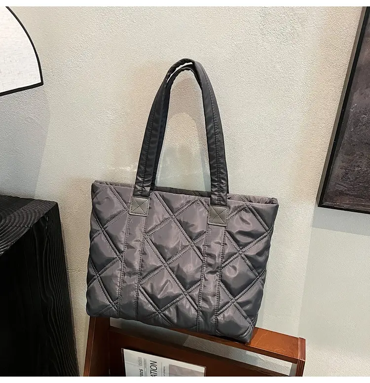 2025 Women's Quilted Nylon Tote Bag Large Capacity — feature 83