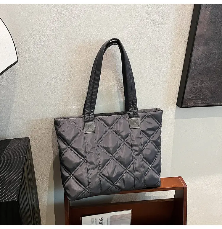 2025 Women's Quilted Nylon Tote Bag Large Capacity — feature 84