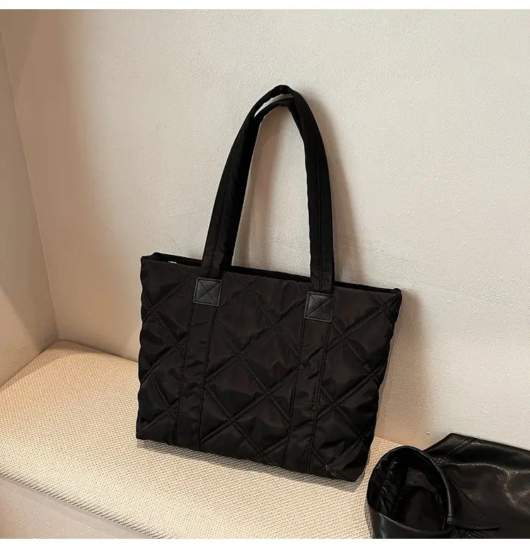 2025 Women's Quilted Nylon Tote Bag Large Capacity — feature 87