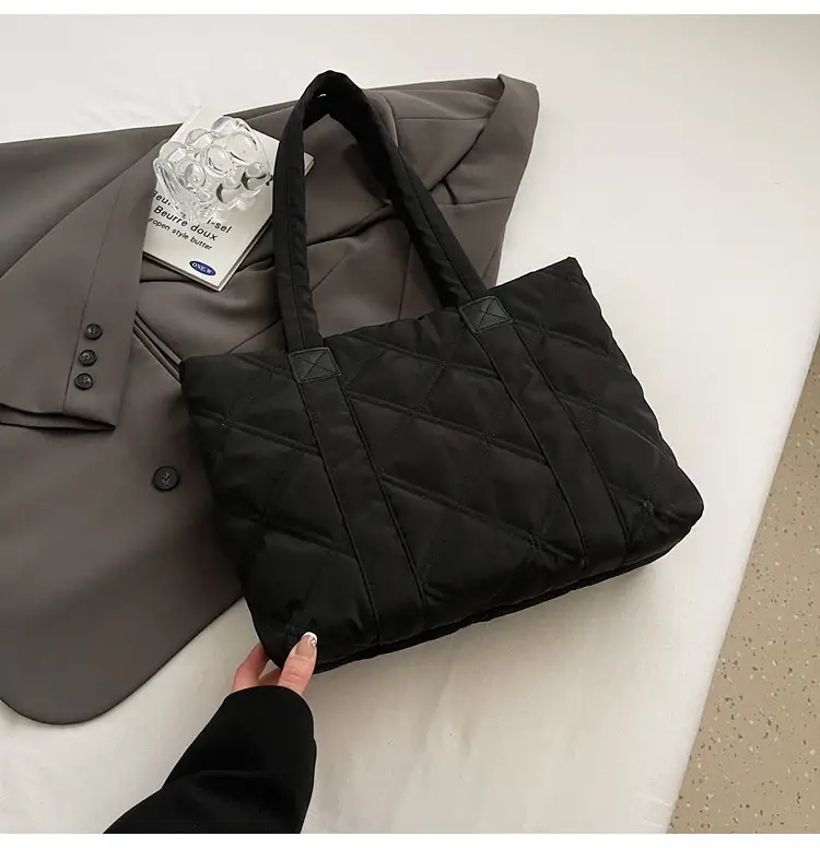 2025 Women's Quilted Nylon Tote Bag Large Capacity — feature 90