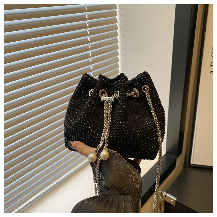 Full Diamond Chain Bucket Bag for Women Black — feature 16