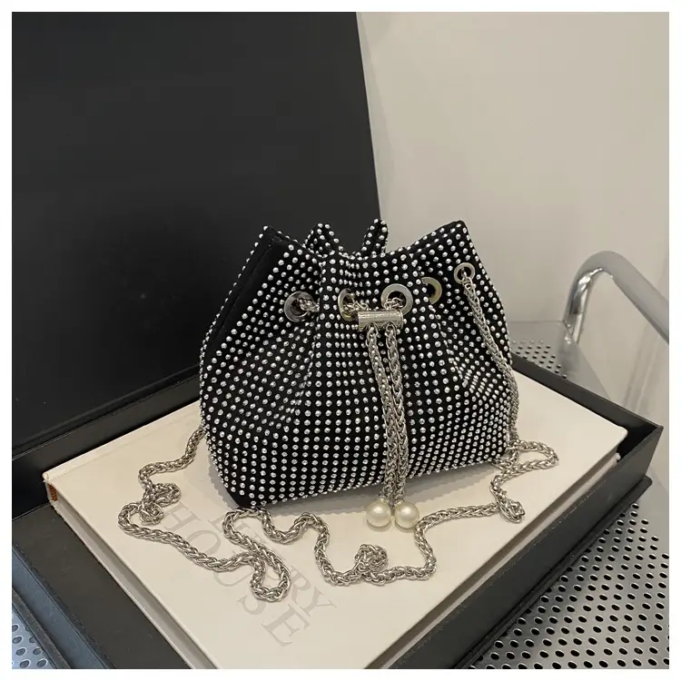 Full Diamond Chain Bucket Bag for Women Black — feature 20