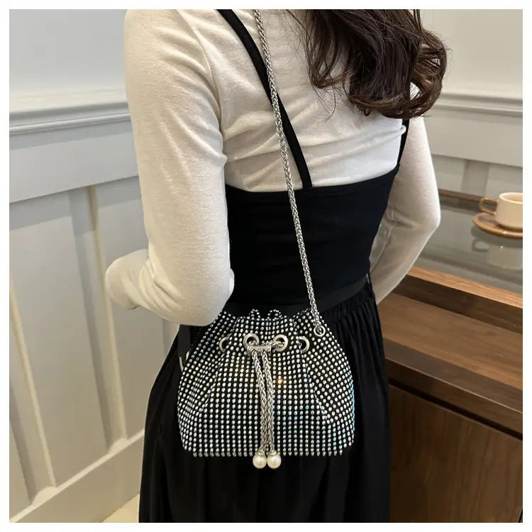Full Diamond Chain Bucket Bag for Women Black — feature 9