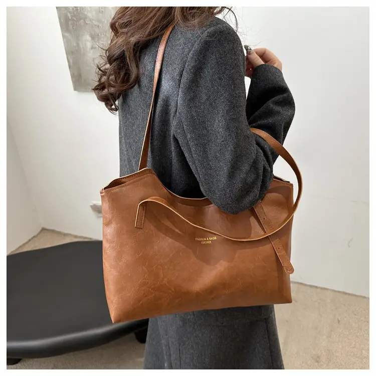 Brown Leather Tote Bag for Women Autumn Winter Commute — feature 16
