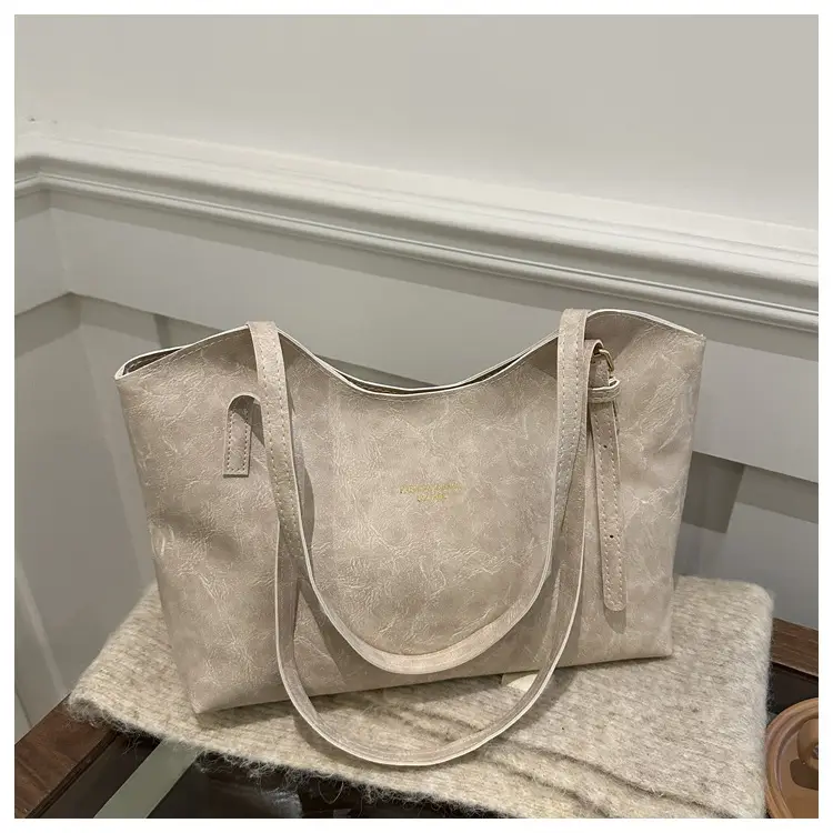 Brown Leather Tote Bag for Women Autumn Winter Commute — feature 19