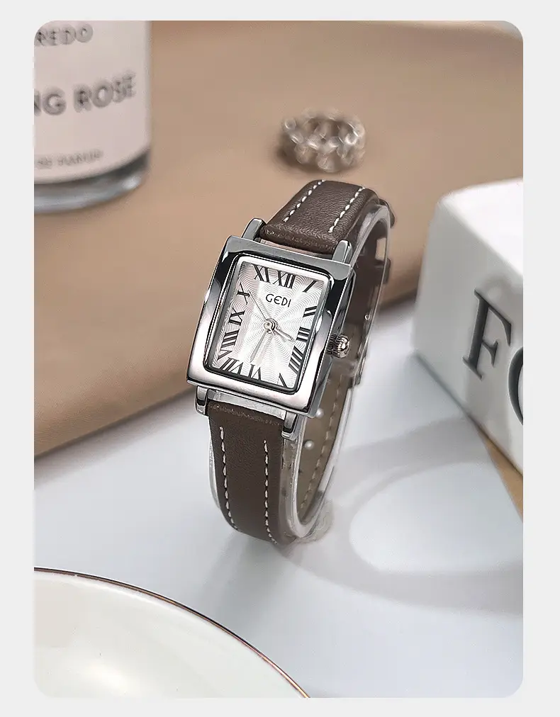 Gold Retro Square Watch for Women Waterproof Quartz — feature 13