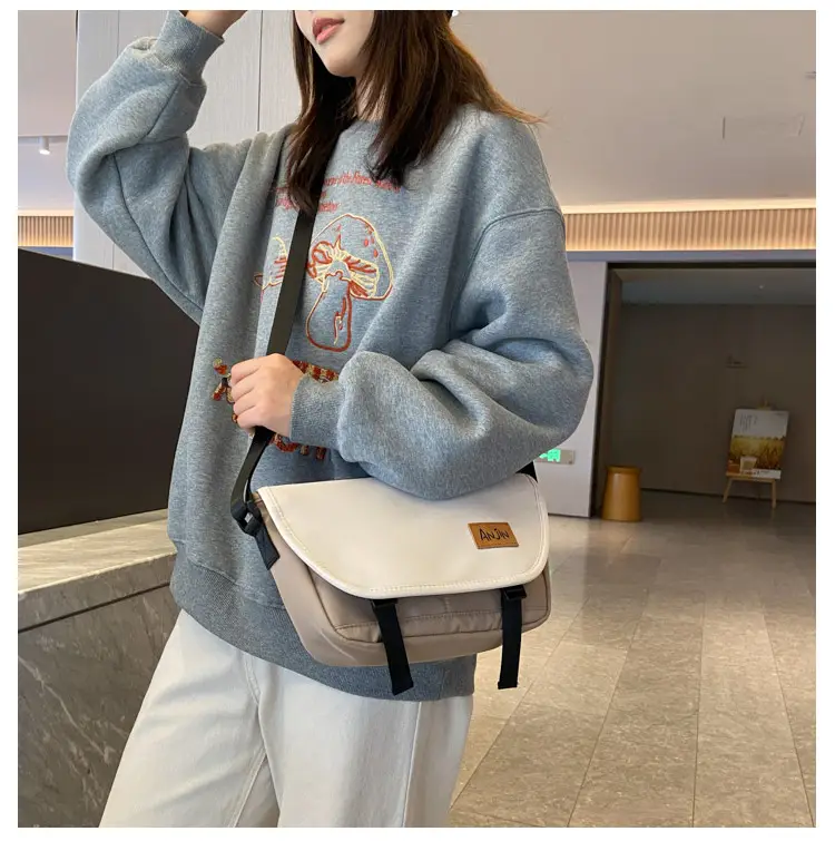 Men Women Crossbody Bag Black White Large Capacity — feature 22