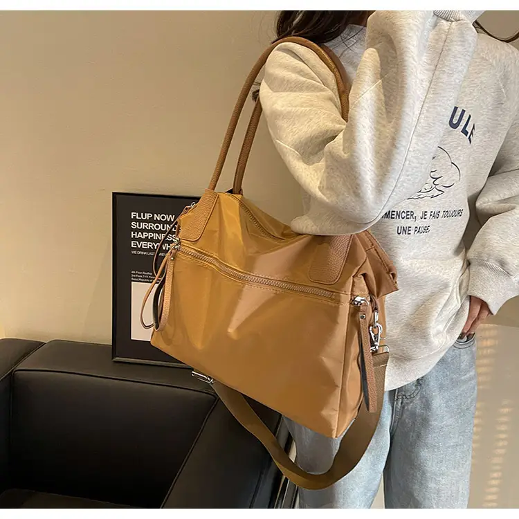 Women's Large Capacity Black Nylon Tote Bag Autumn Winter Crossbody — feature 18