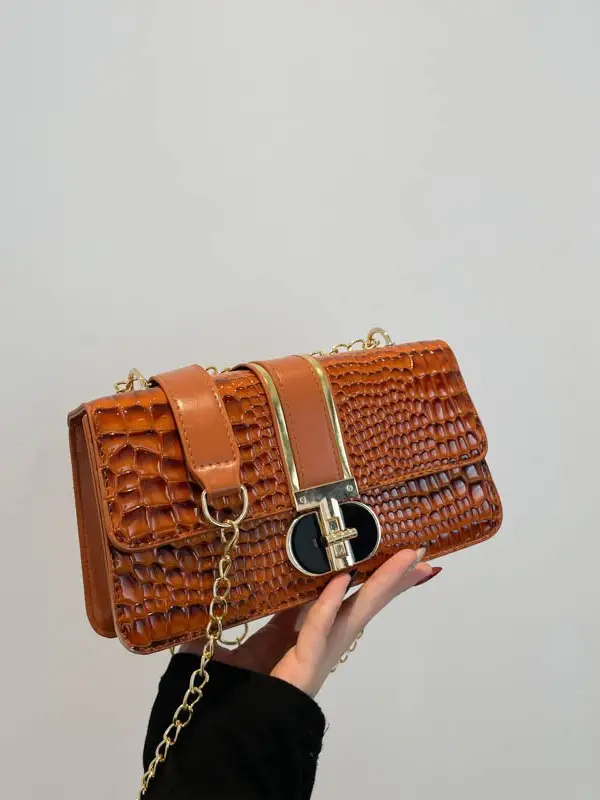 Red Croc Texture Women's Shoulder Bag with Chain - Image 7