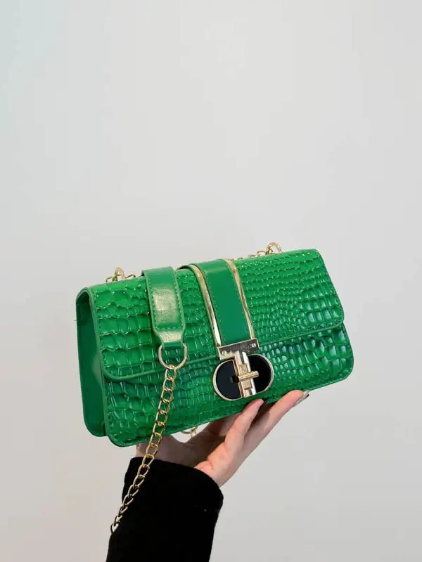 Red Croc Texture Women's Shoulder Bag with Chain - Image 9