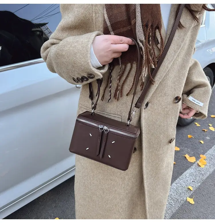 Red Square Crossbody Bag for Women 2024 — feature 17