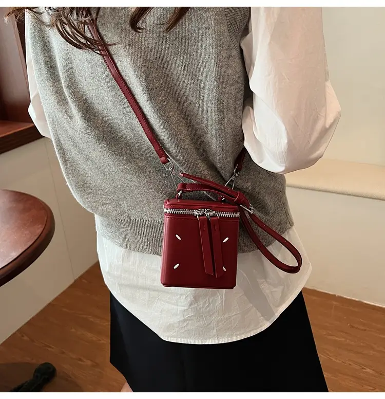 Red Square Crossbody Bag for Women 2024 — feature 26
