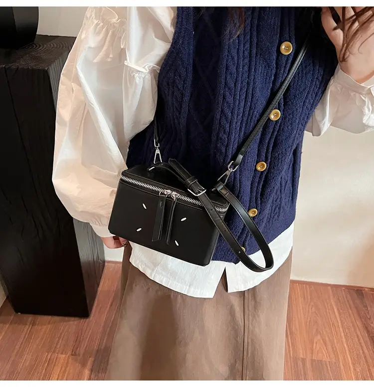 Red Square Crossbody Bag for Women 2024 — feature 32