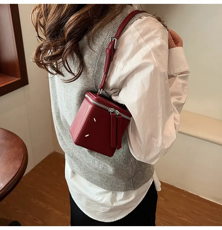 Red Square Crossbody Bag for Women 2024 — feature 35