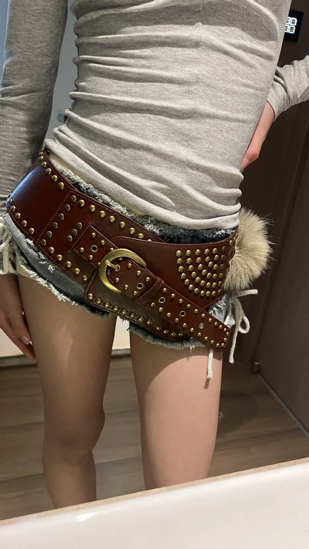 Punk Mao Mao Belt with Rivet & Fur Trim — feature 6