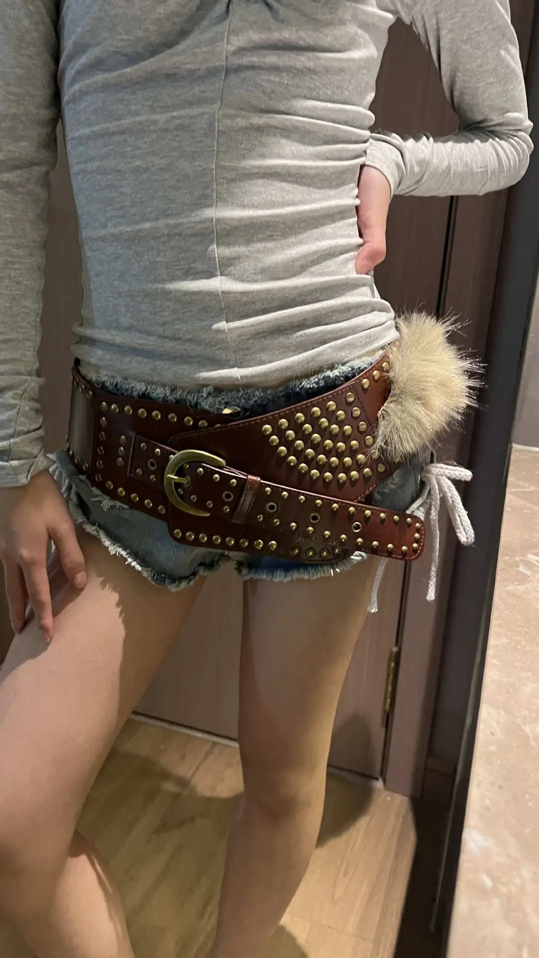 Punk Mao Mao Belt with Rivet & Fur Trim - Image 4