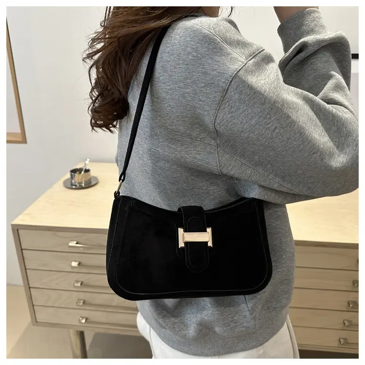 Red Korean Style Shoulder Bag for Women 2024 — feature 23