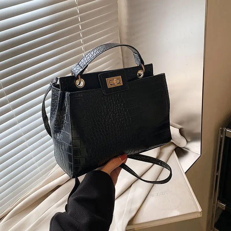 Vintage Croc Leather Shoulder Bag Brown Women 2024 - Image 8