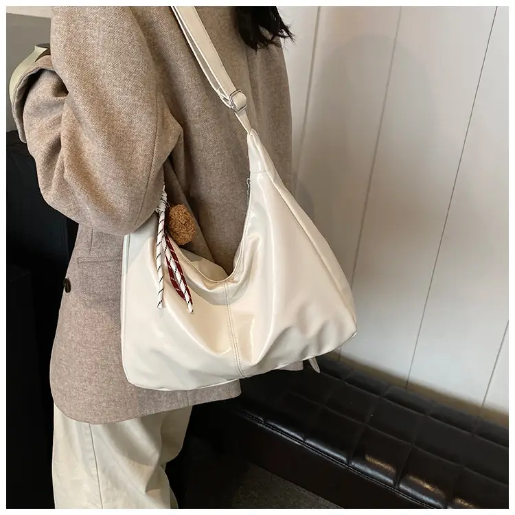 Black Vintage Fashion Shoulder Bag for Women 2024 — feature 24