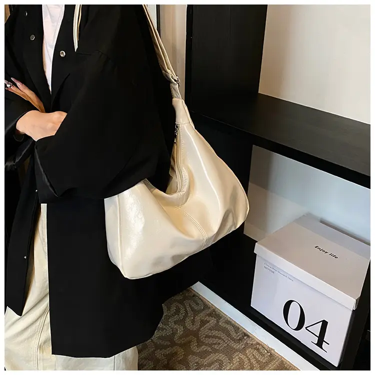 Black Vintage Fashion Shoulder Bag for Women 2024 — feature 26