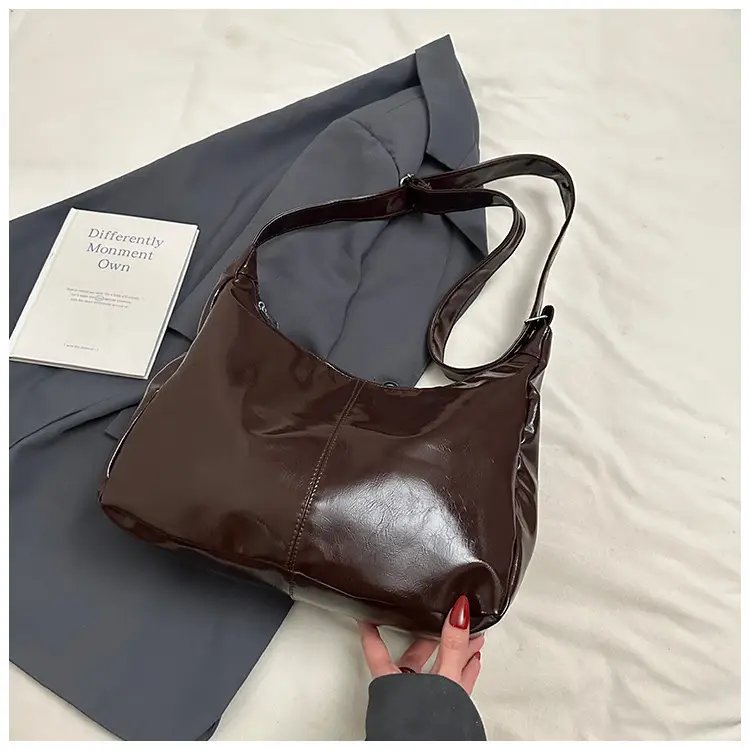 Black Vintage Fashion Shoulder Bag for Women 2024 — feature 39