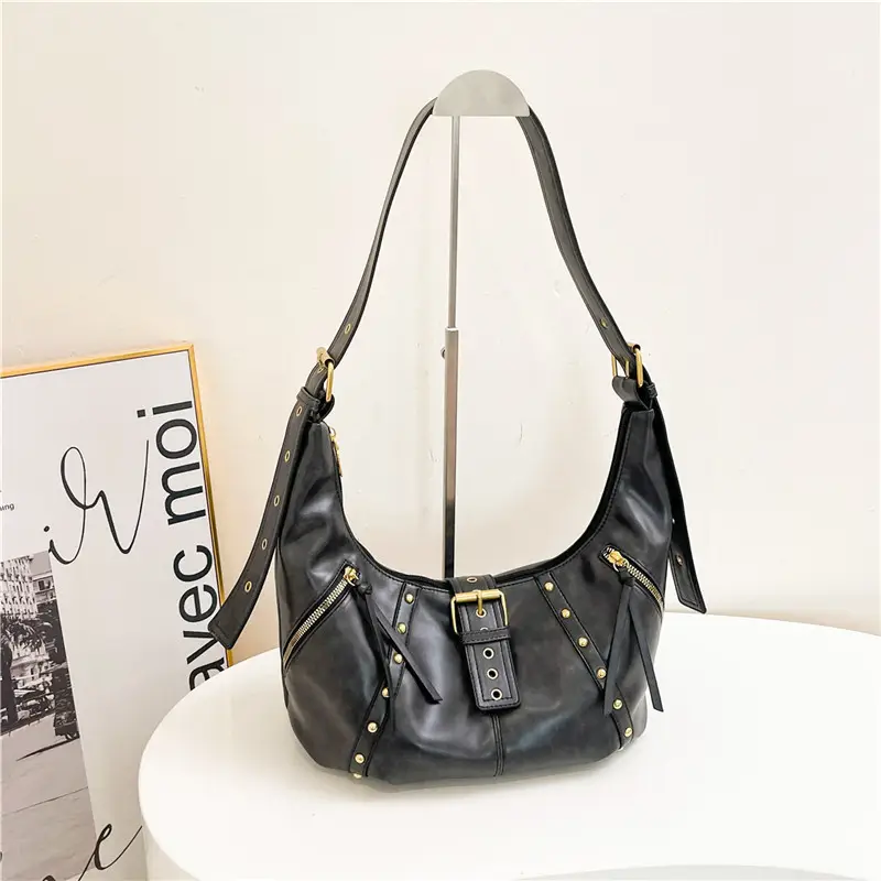 Black Retro Shoulder Bag Women Large Capacity 2025