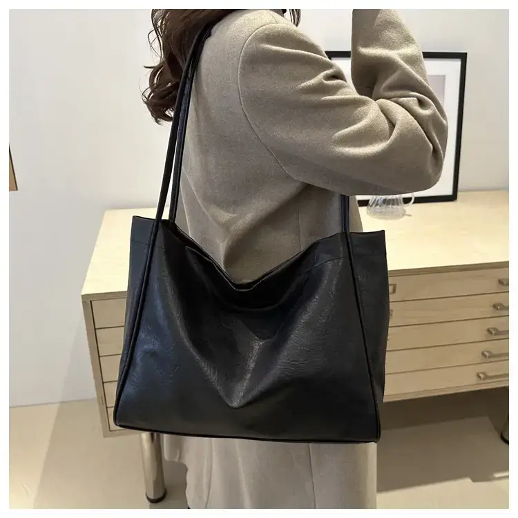 Women's 2024 Winter Retro Tote Bags Brown Black Brown — feature 11
