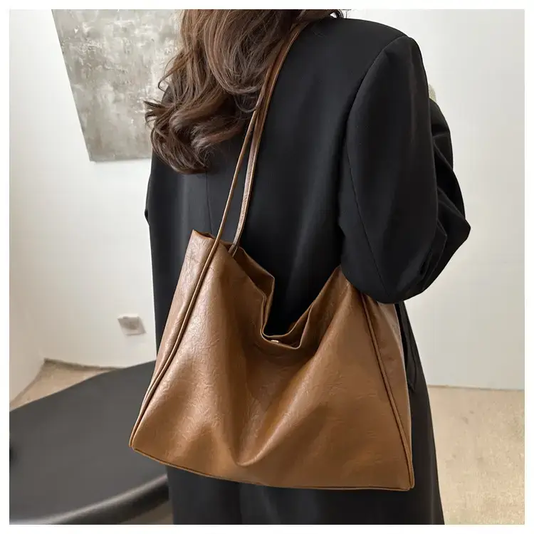 Women's 2024 Winter Retro Tote Bags Brown Black Brown — feature 7