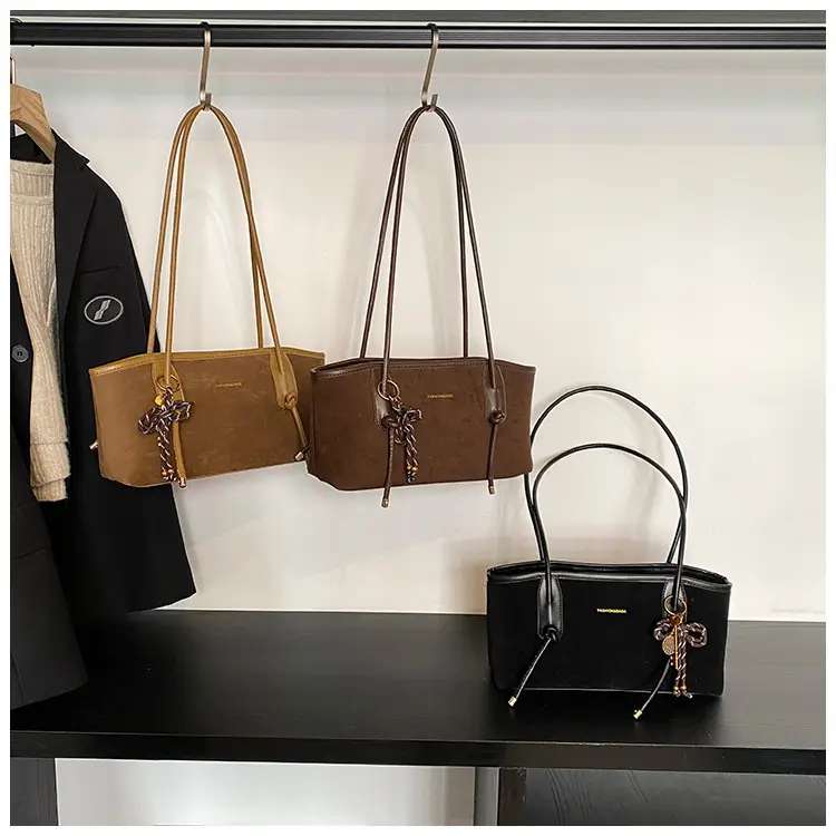 Black Crossbody Tote Bag for Women 2024 Winter Commute — feature 1
