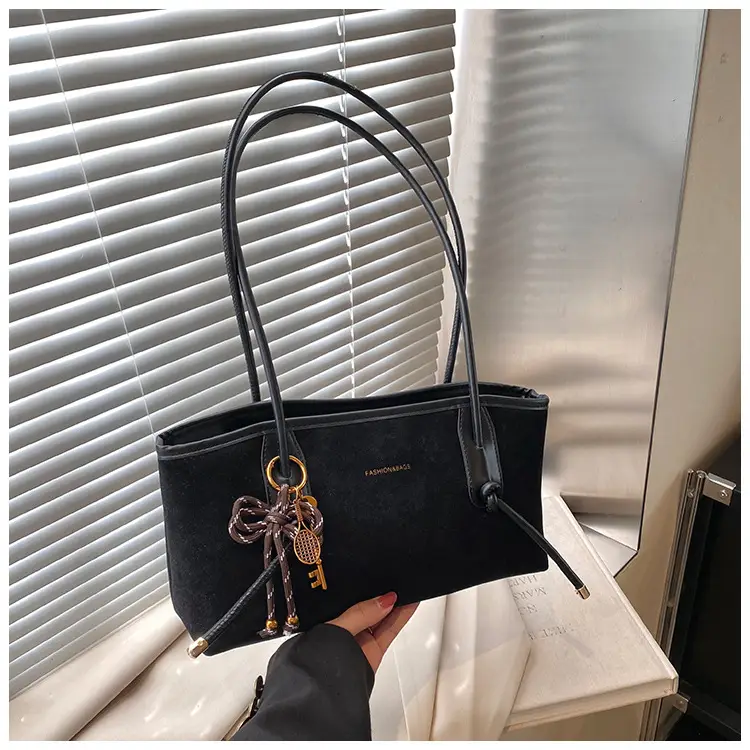 Black Crossbody Tote Bag for Women 2024 Winter Commute — feature 10