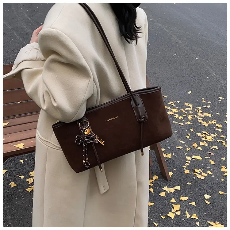 Black Crossbody Tote Bag for Women 2024 Winter Commute — feature 22